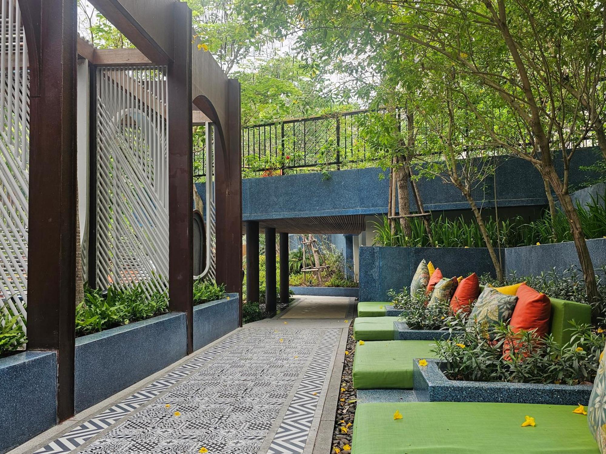 La Habana Huahin By Abcd Aparthotel Exterior photo