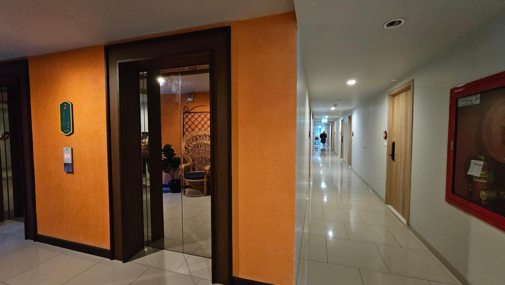 La Habana Huahin By Abcd Aparthotel Exterior photo
